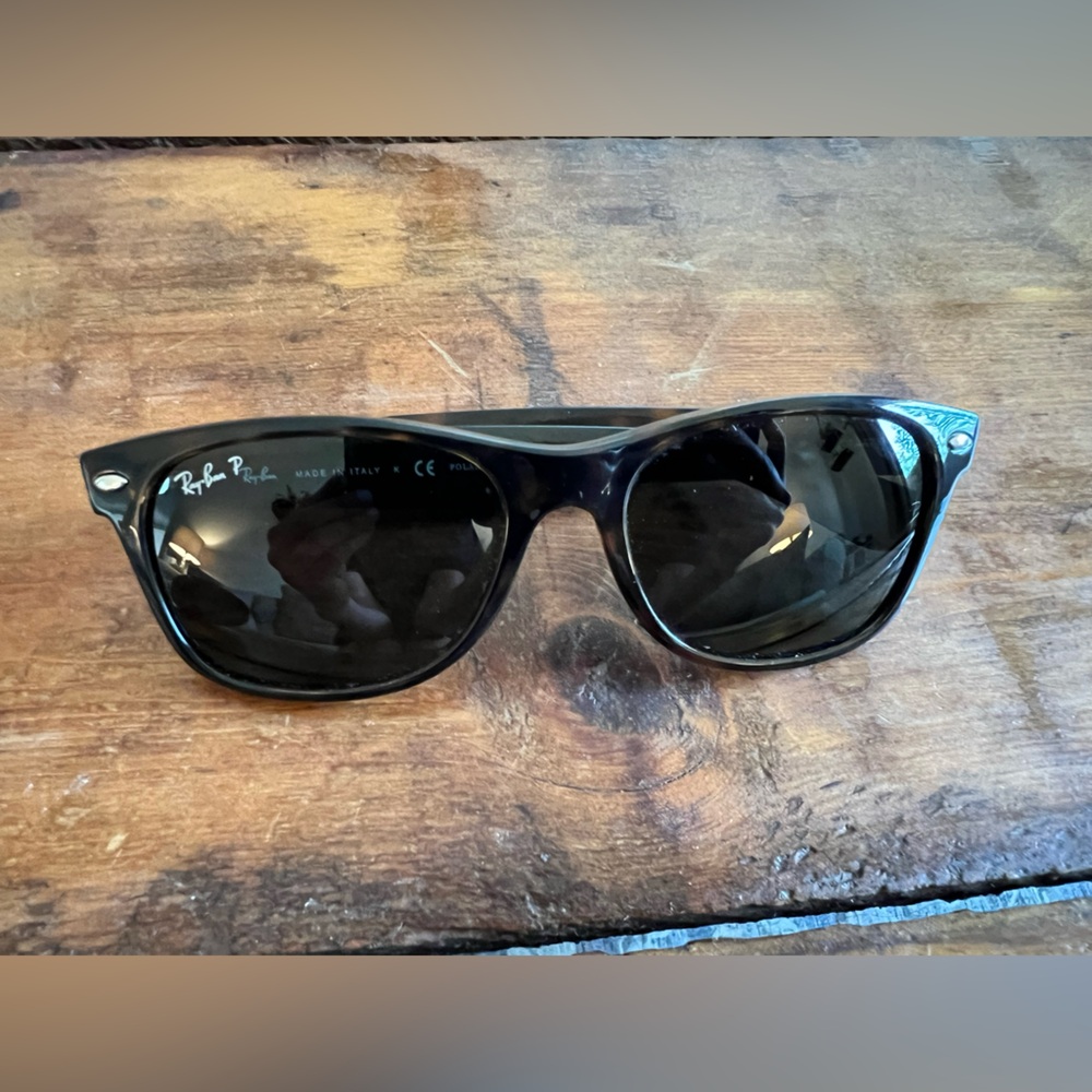 NEW WAYFARER CLASSIC FRAME
Polished Tortoise LENSES B-15 Brown